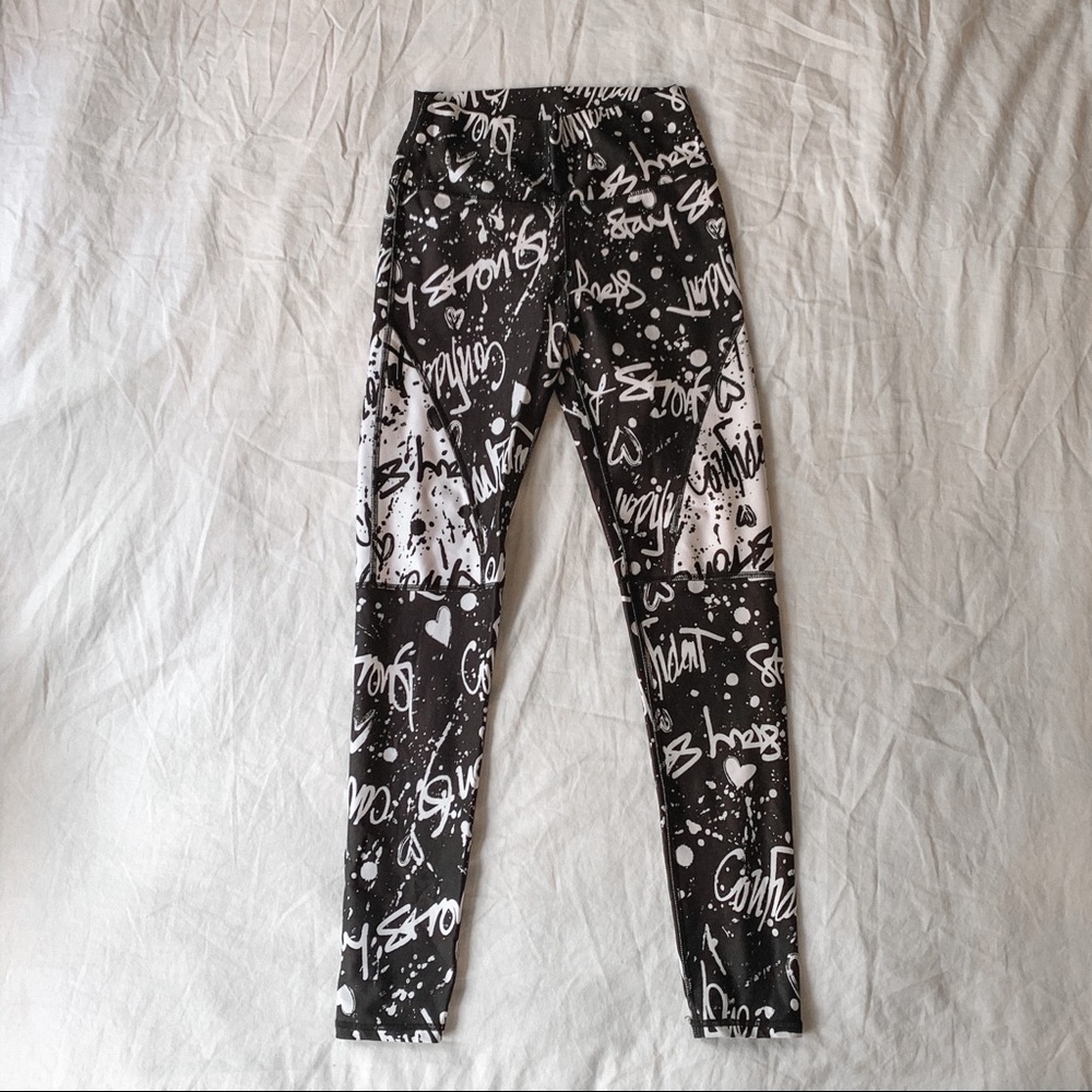 Fabletics Workout Leggings Demi Lovato Collection